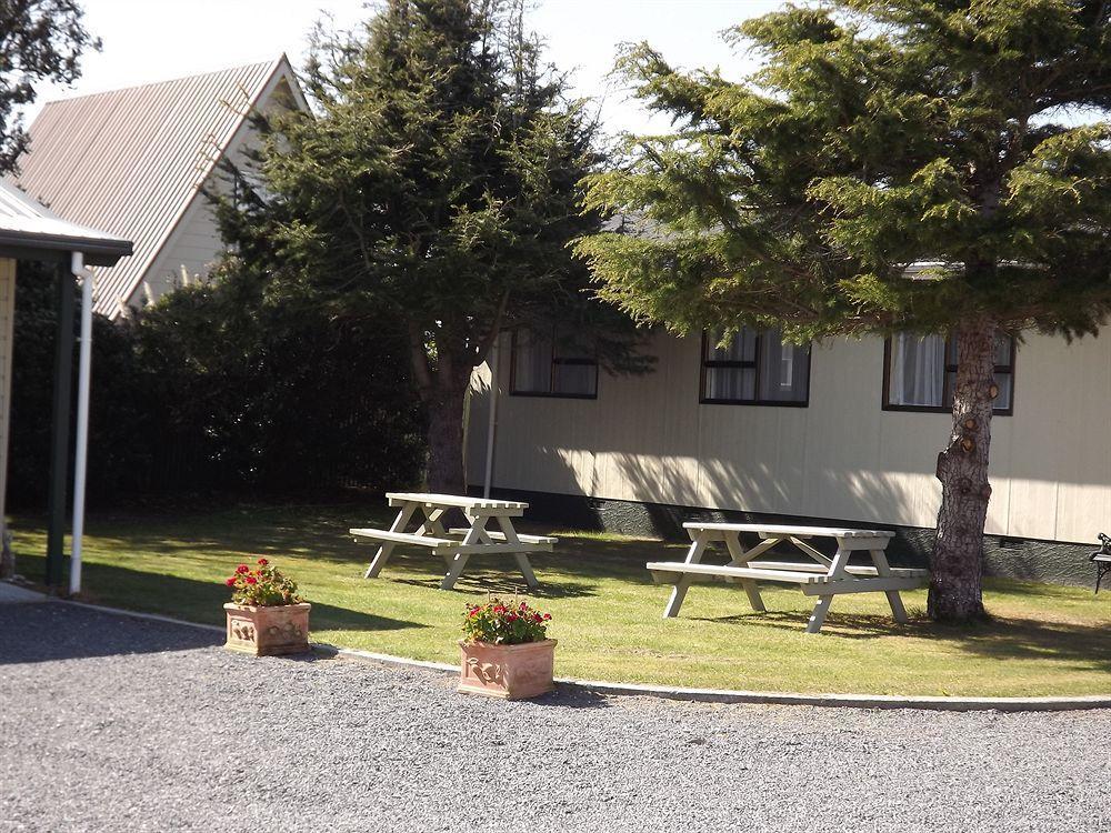 קאיקורה Alpine View Motel מראה חיצוני תמונה